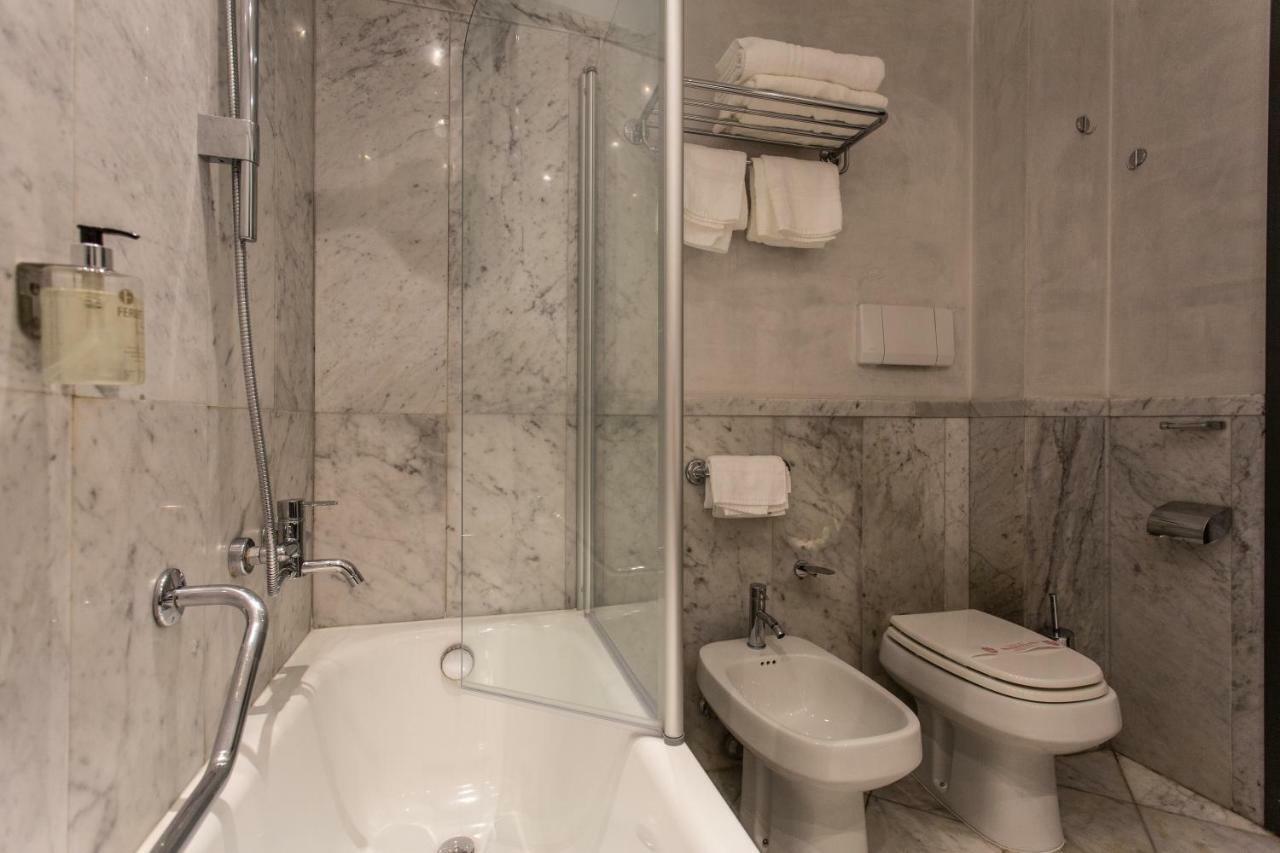 Double or Twin Room,800137752:JPEG