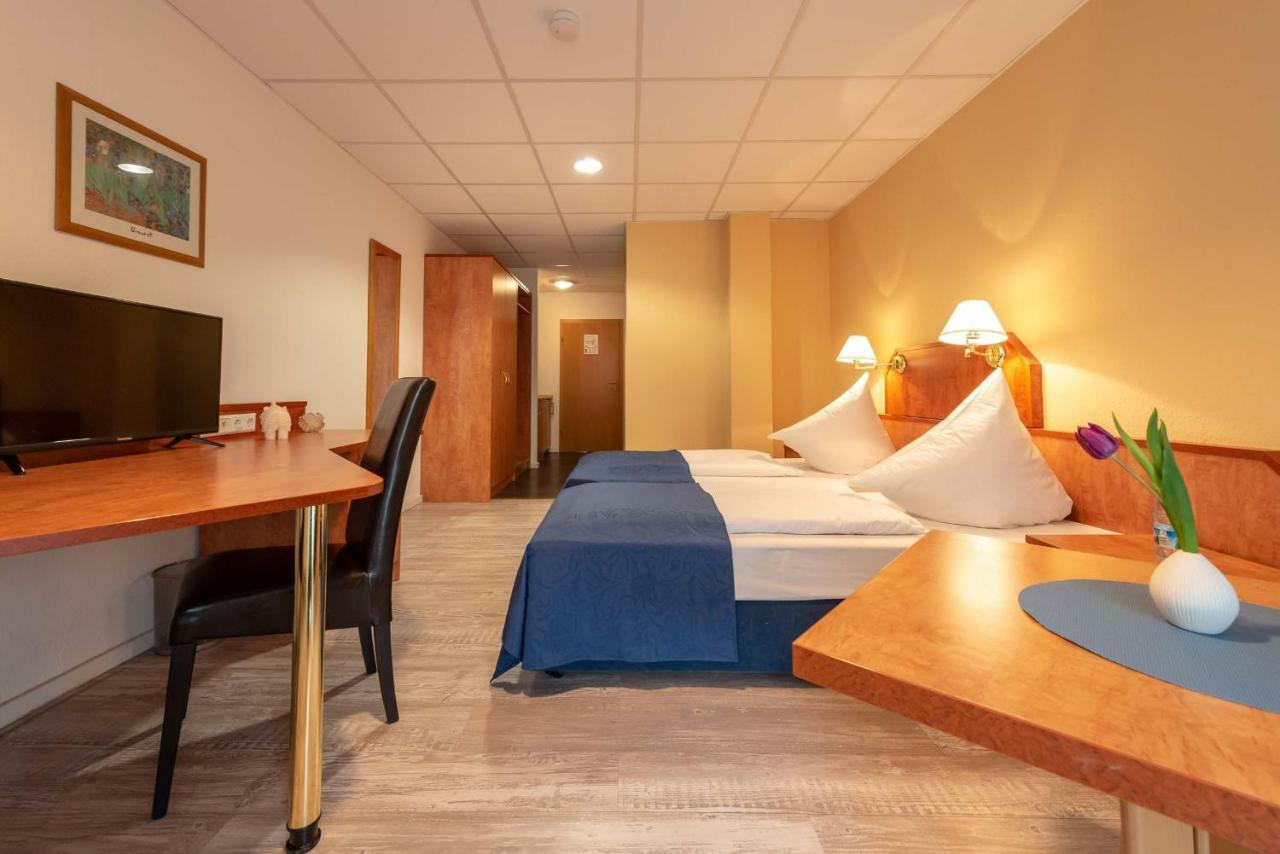 Double Room - Disability Access,805636032:JPEG