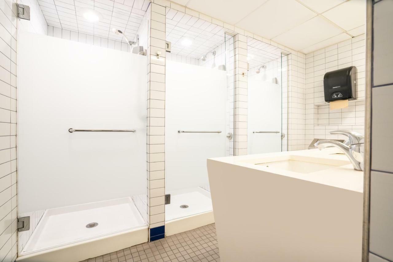 Private Quadruple Room with Shared Bathroom