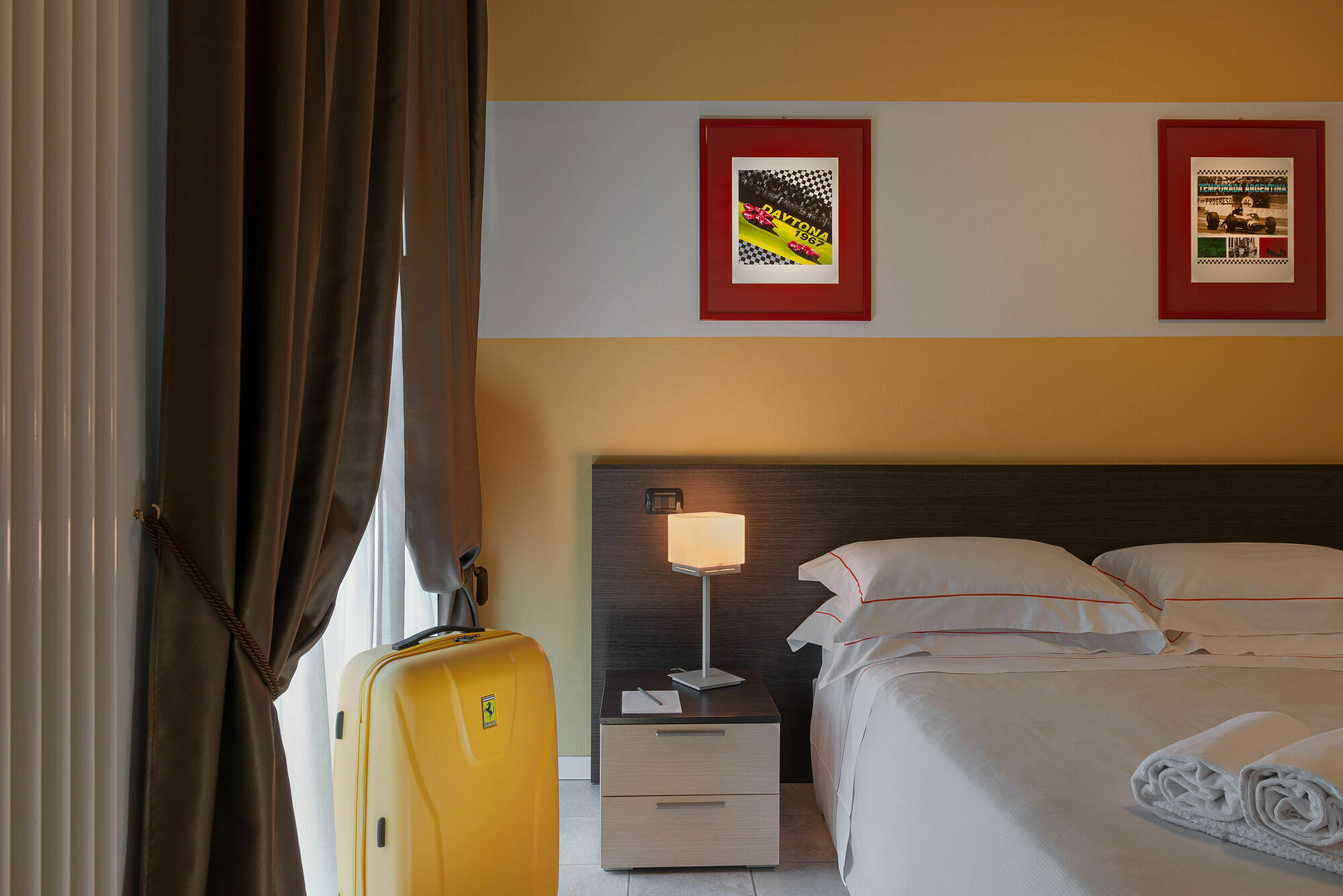 Double or Twin Room,832332950:JPEG