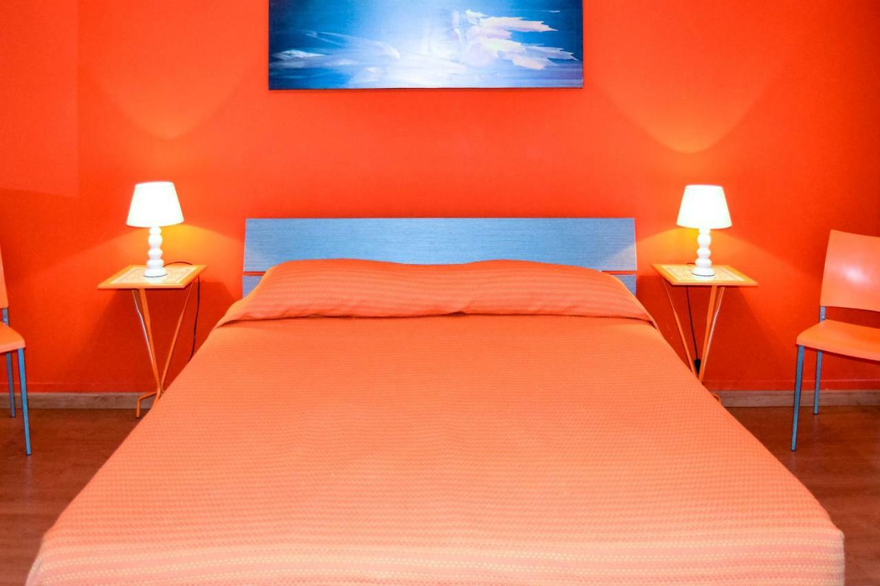 Double Room with Private External Bathroom,838438703:JPEG