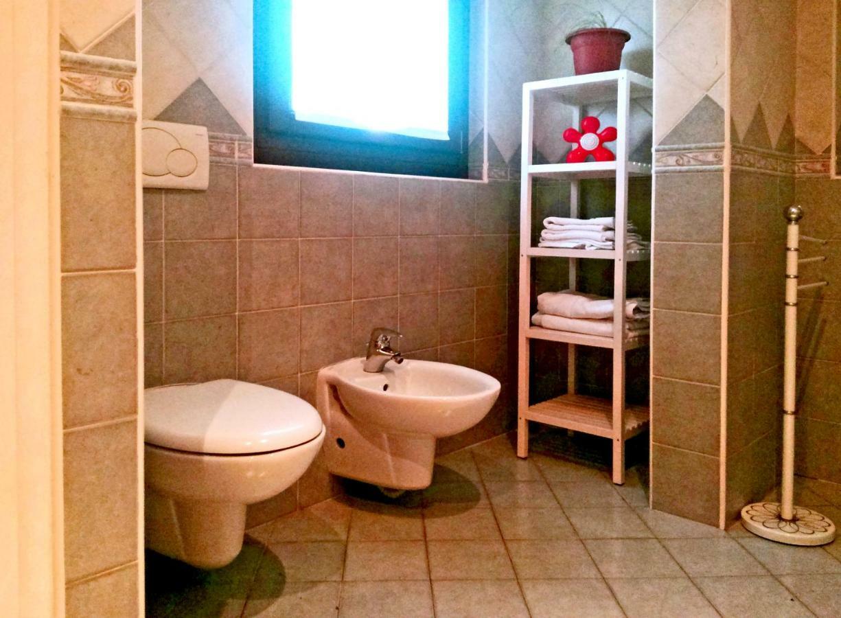 Camera Matrimoniale con Bagno in Comune