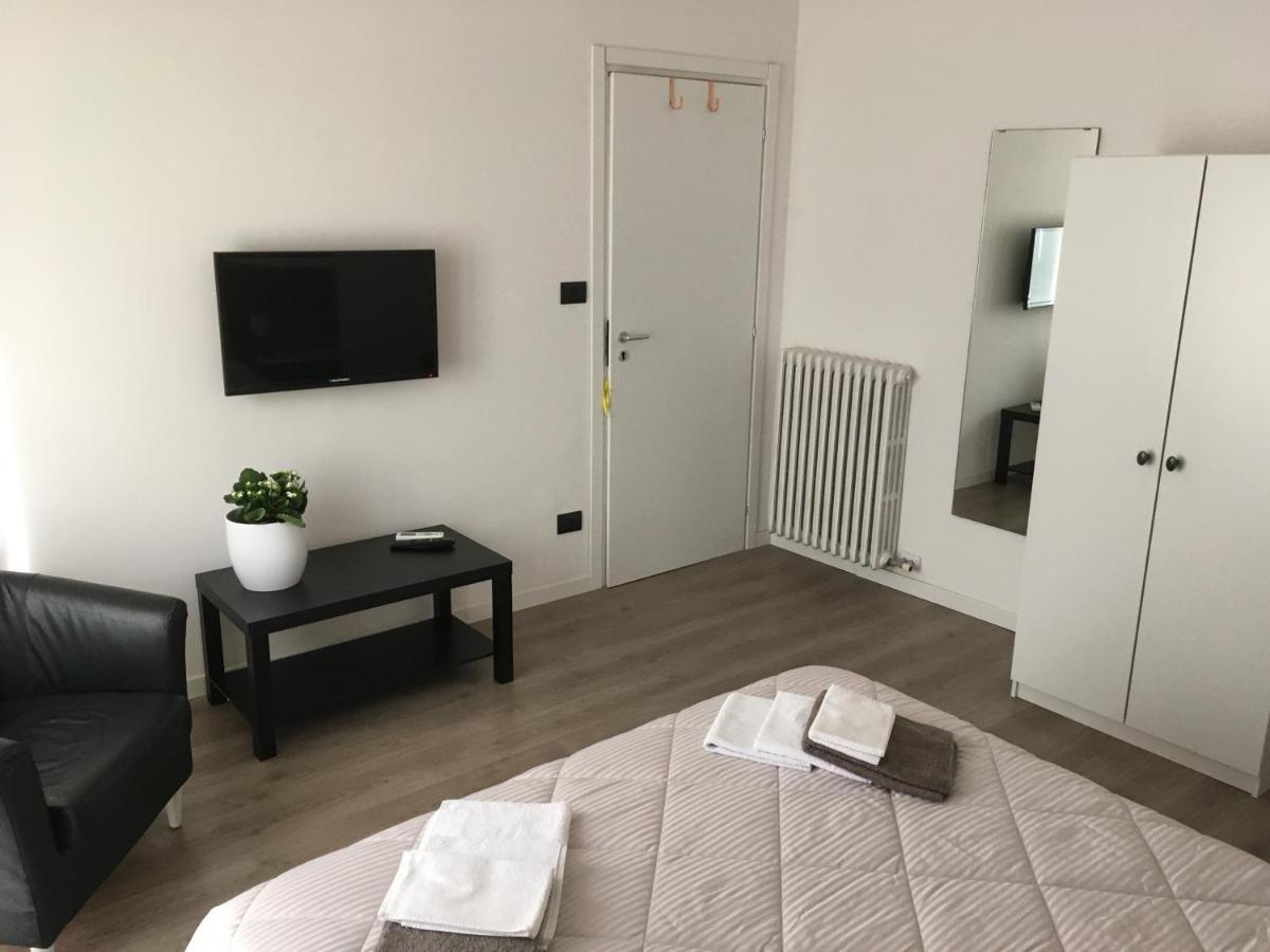 Double Room,948681493:JPEG