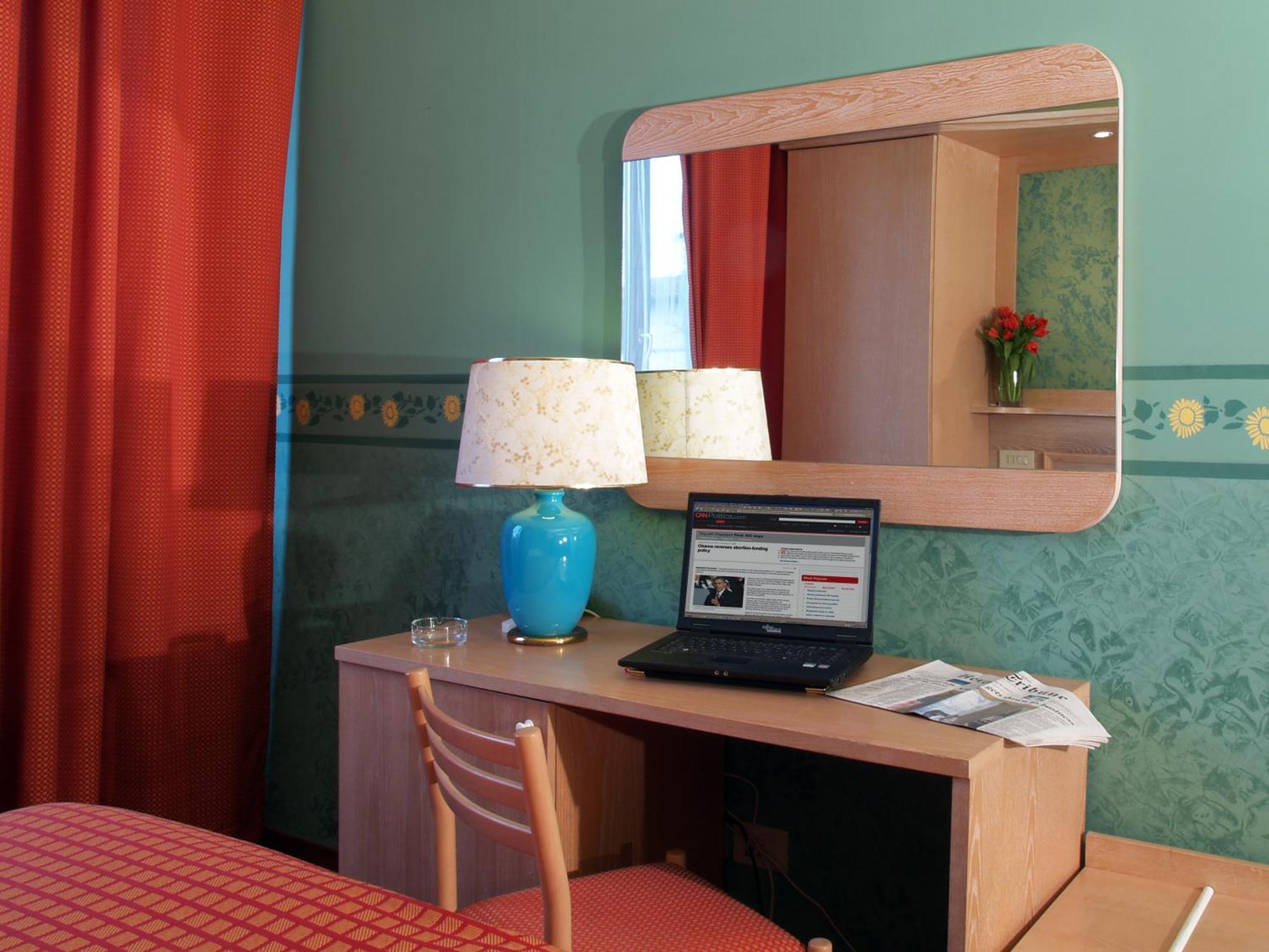 Standard Single Room,1634397853:JPEG