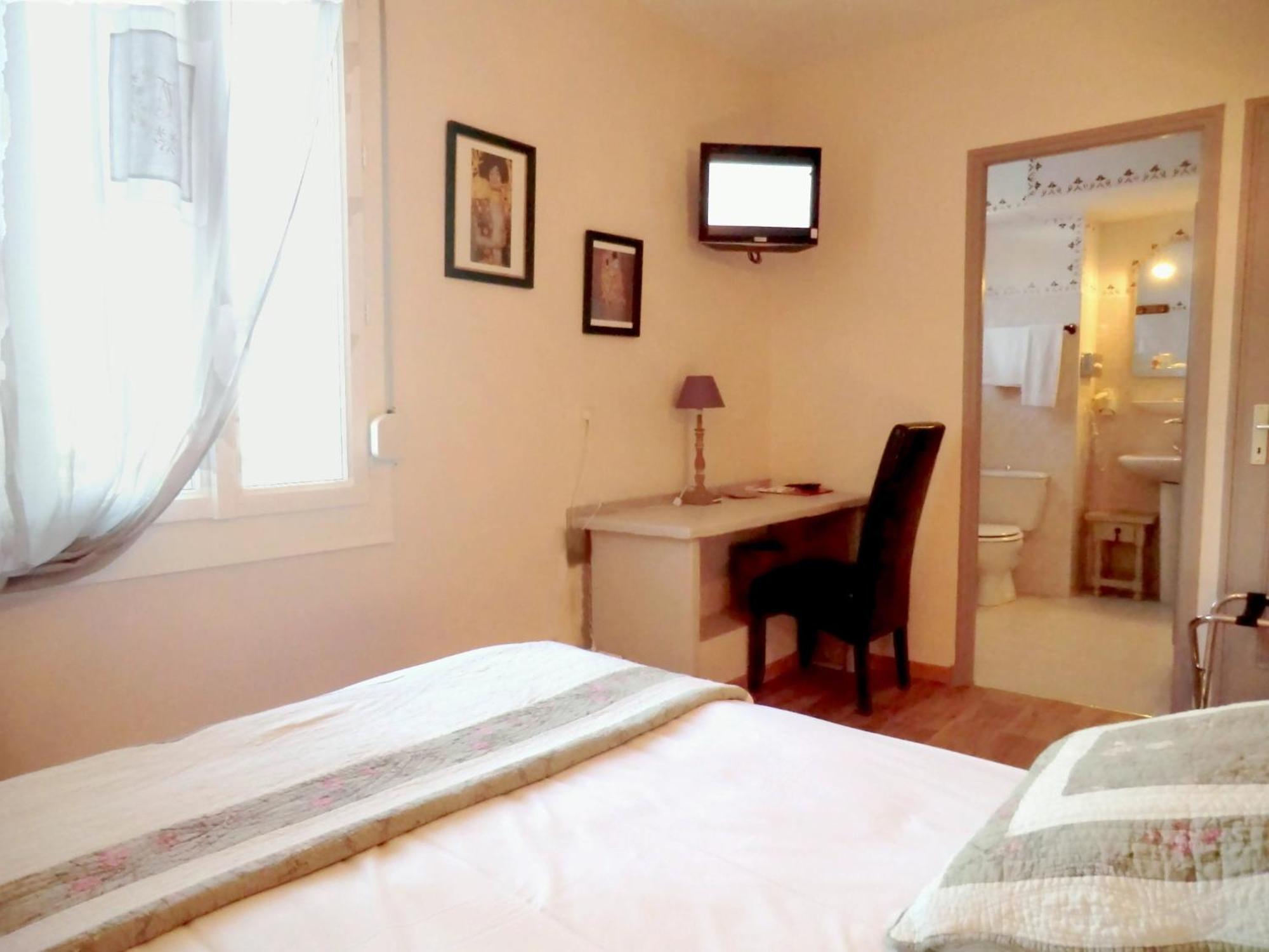 Economy Double Room (10m2),746525888:JPEG