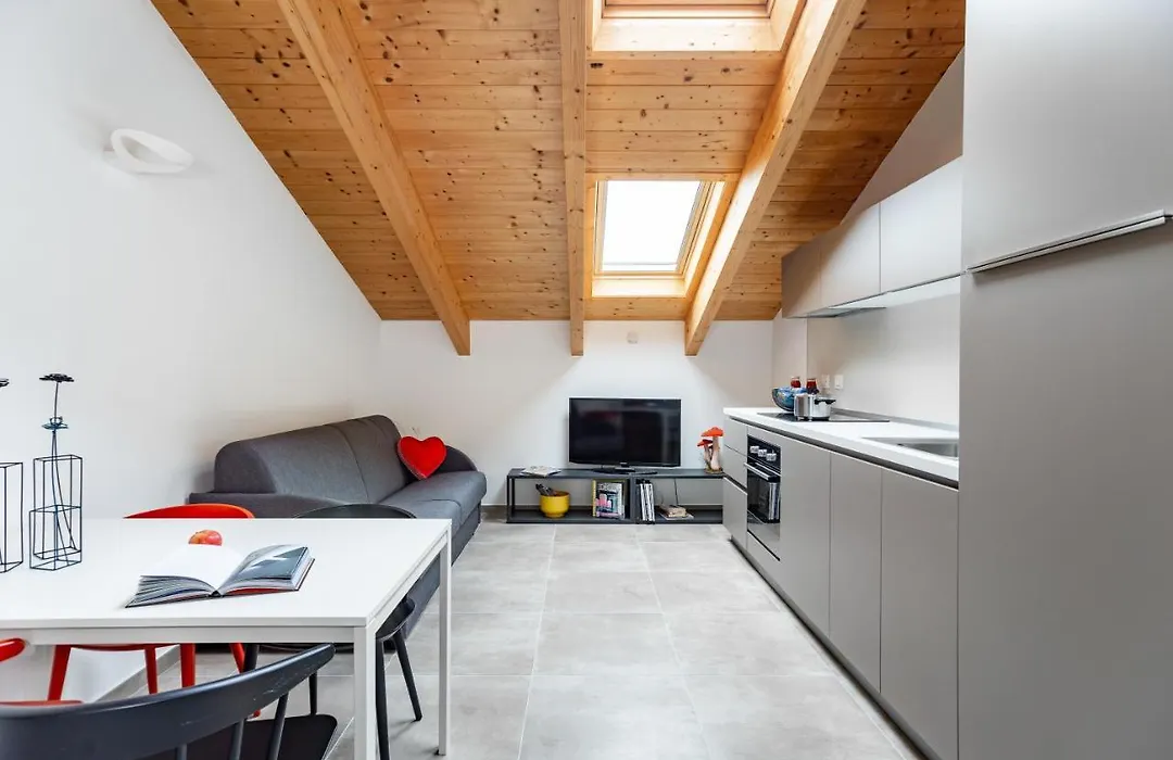 Aurum Aparthotels Pianell 10-1
