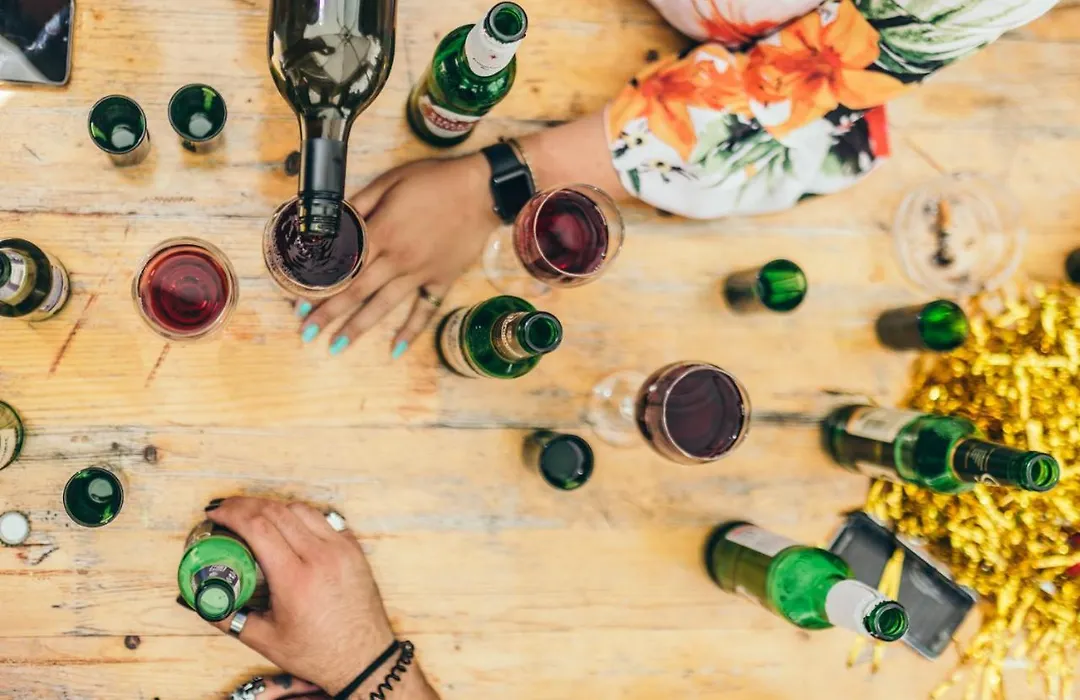 Booze & Snooze Social Hostel-1