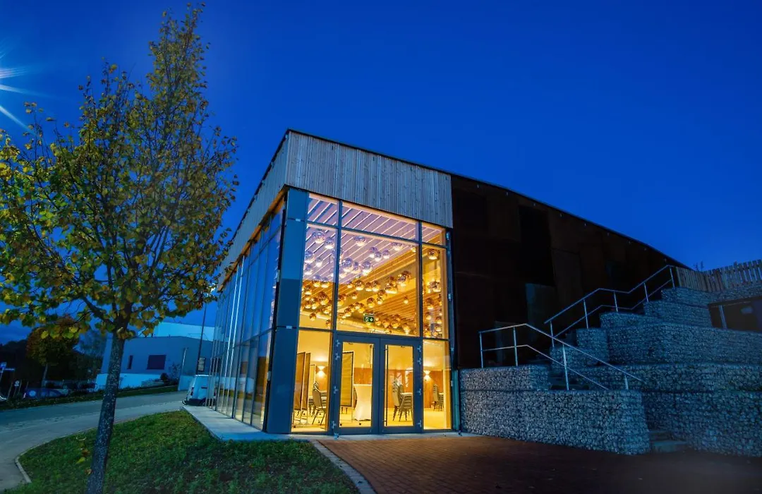 Ökohotel aus Holz Alea Eco-1