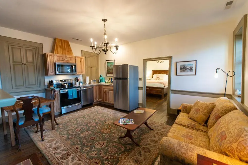 Thomas Rose Inn-1