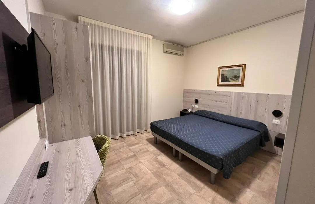 Hotel Colonna-1