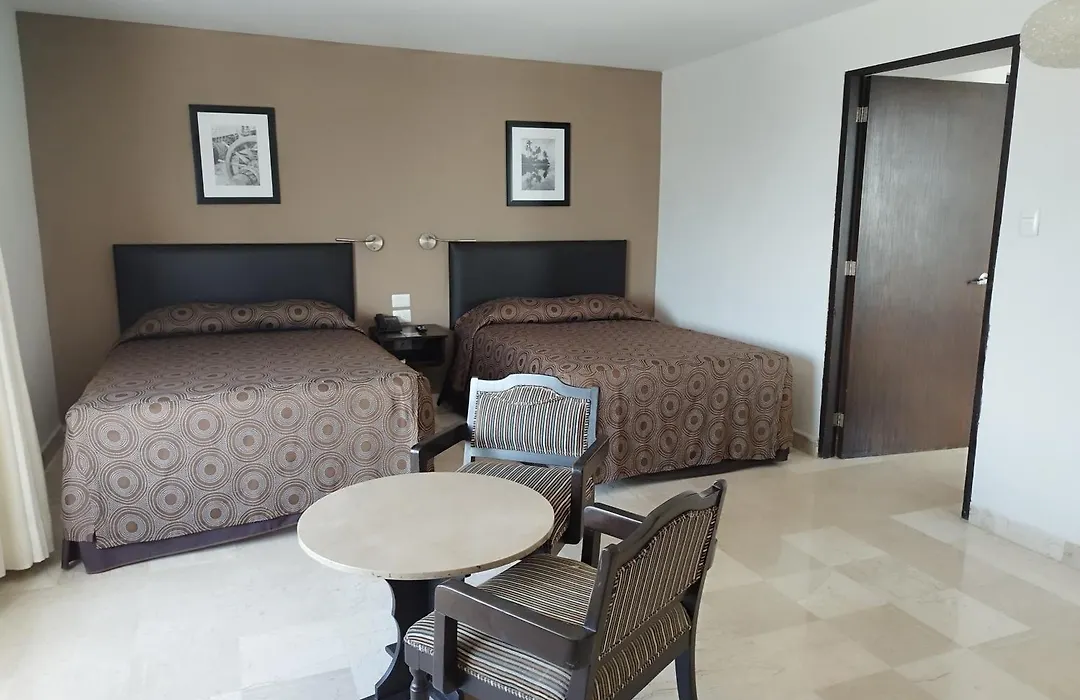Hotel Mar Y Tierra-1