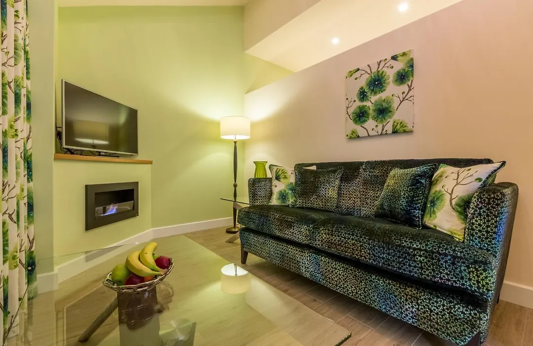 Applegarth Villa Hotel & Restaurant (Adults Only)-1