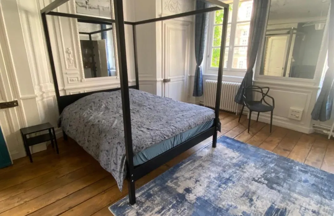 Chez Victor H-1