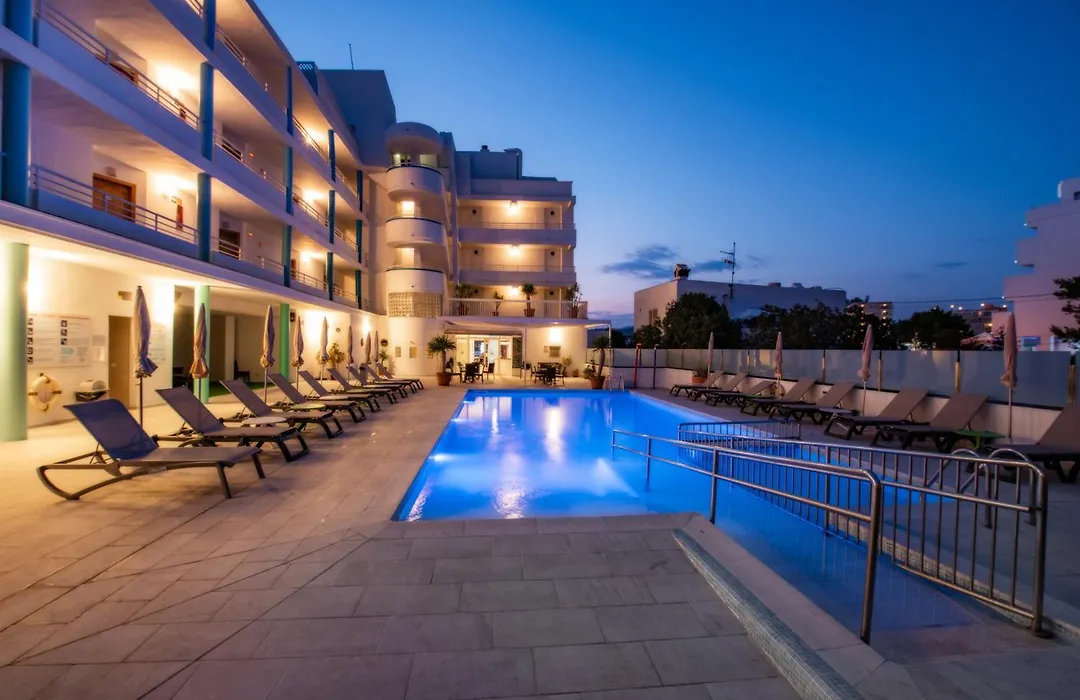 Apartamentos La Kiki-1