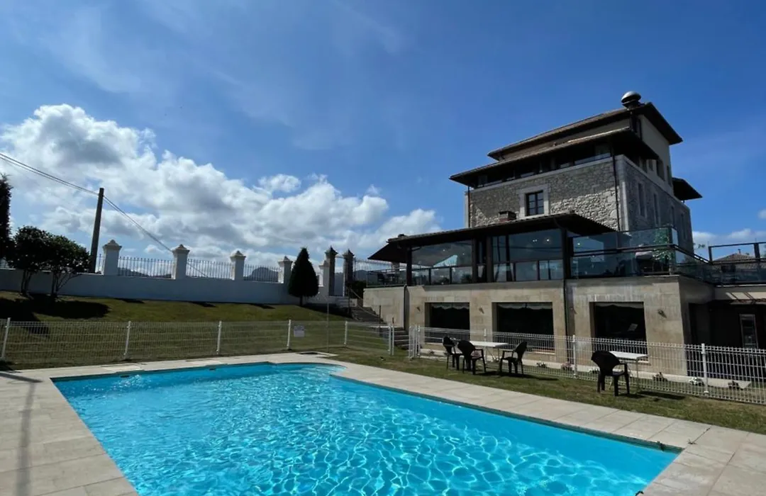 Hotel Villadesella-1