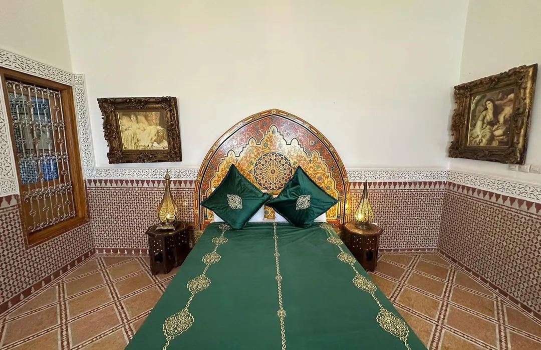 Riad Damia Suite & Spa-1