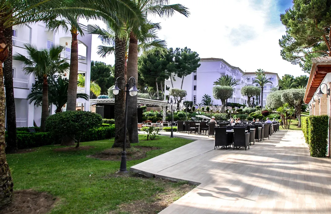 Aparthotel Green Garden-1