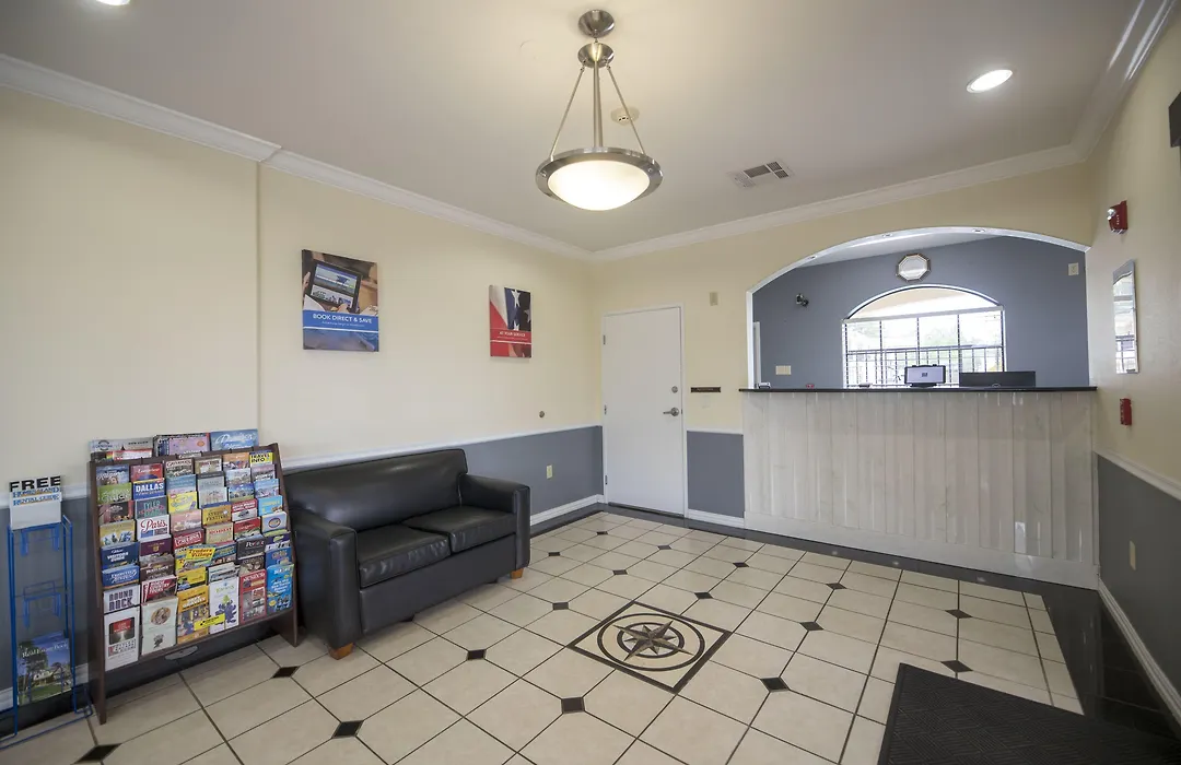 Motel 6-Tyler, Tx-1