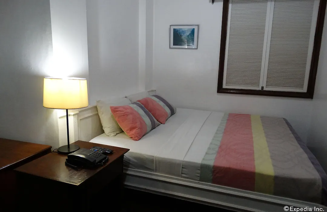 Malate Pensionne-1
