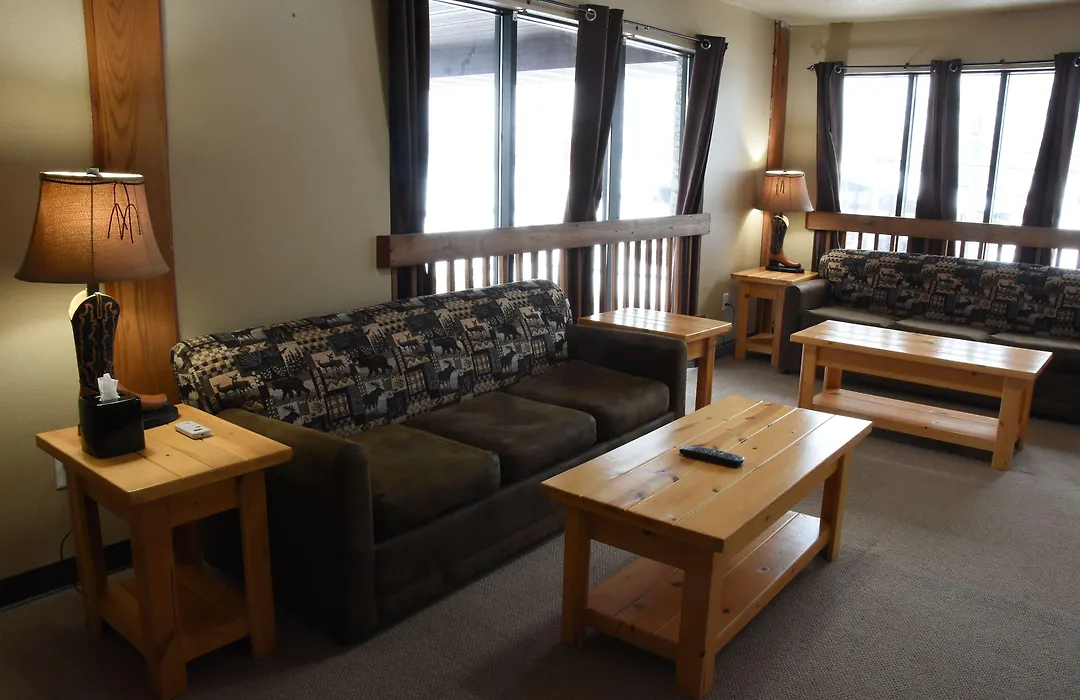 Woodside Dells Hotel & Suites-1