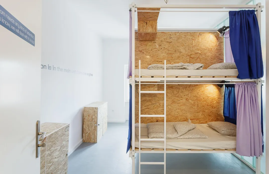Avenue Hostel-1
