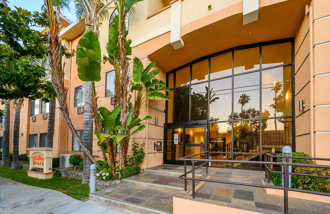 Studios Inn-1