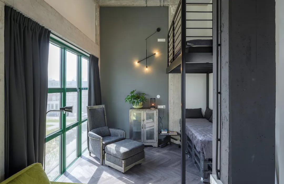 Bed, Bites&Business Hotel Rotterdam-1
