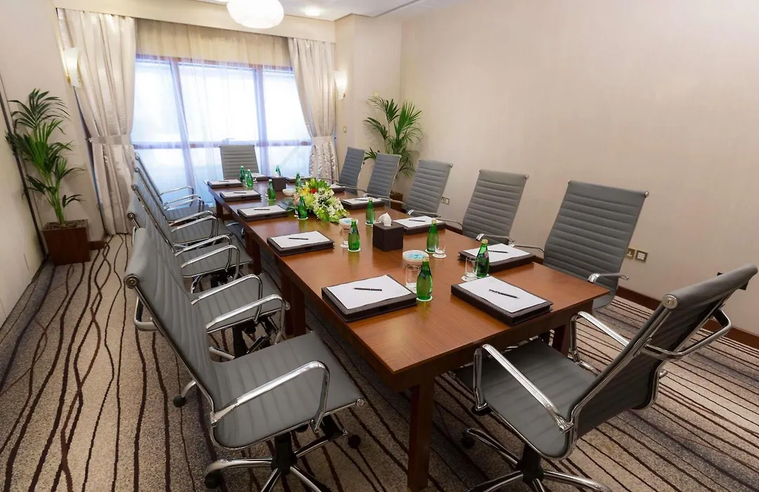 Grand Mercure Majlis Residences Abu Dhabi-1