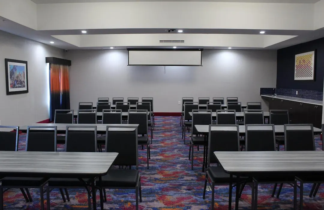 La Quinta Inn And Suites By Wyndham - Schertz-1