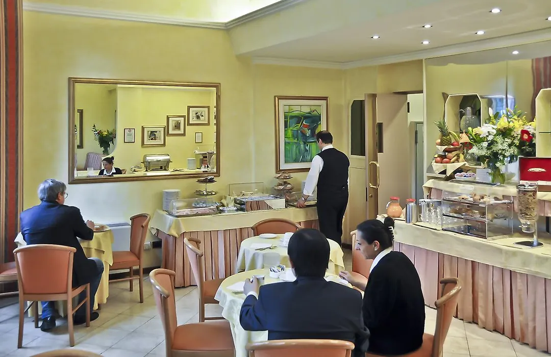 Hotel Lloyd-1
