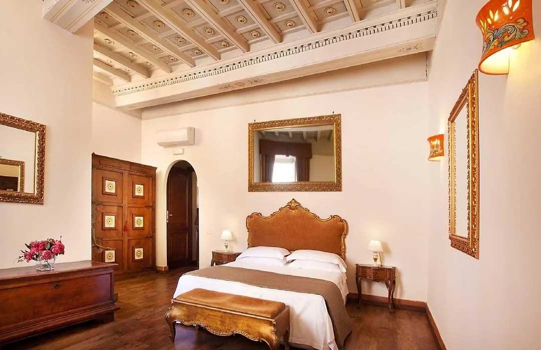 Pantheon Inn-1