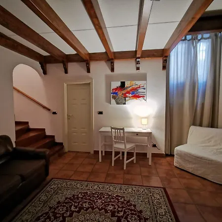 Room N.22 Suite & Apartment-3