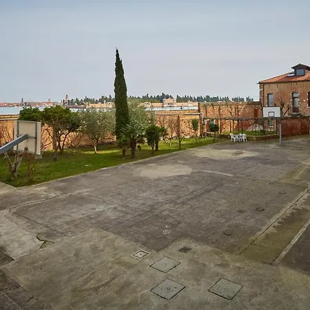 Ostello Amdg-2