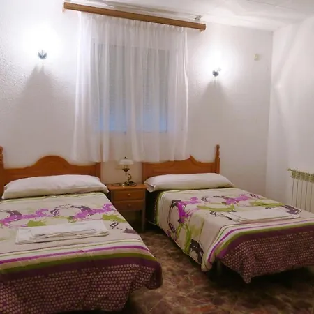 Hostal Jaufil-2