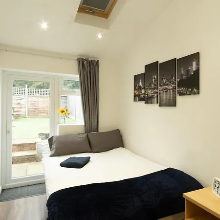 Dorchester House-2