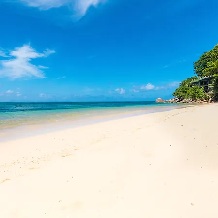 Coco De Mer Hotel And Black Parrot Suites-2