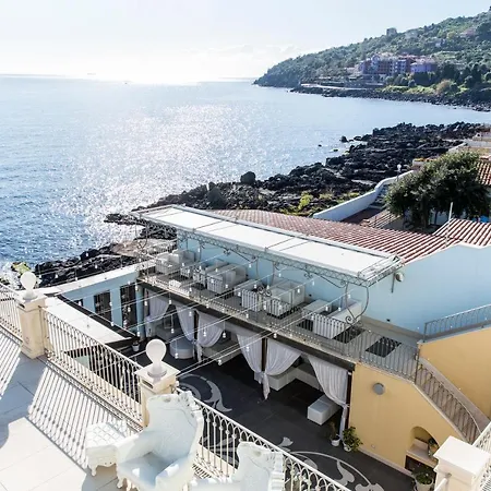 Il Cavalluccio Marino Fronte Mare-3
