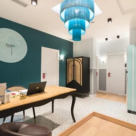 Hostal Evocare Madrid-3