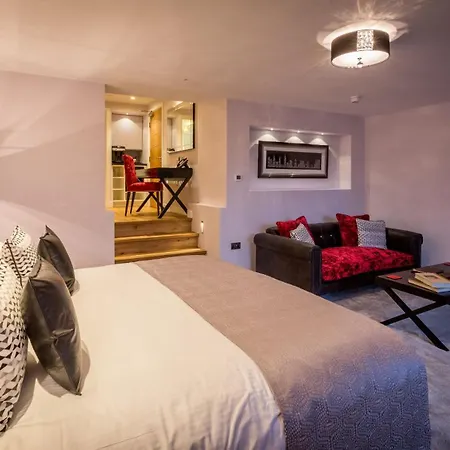 Applegarth Villa Hotel & Restaurant (Adults Only)-3