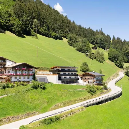 Gasthof Pension Berghof-3