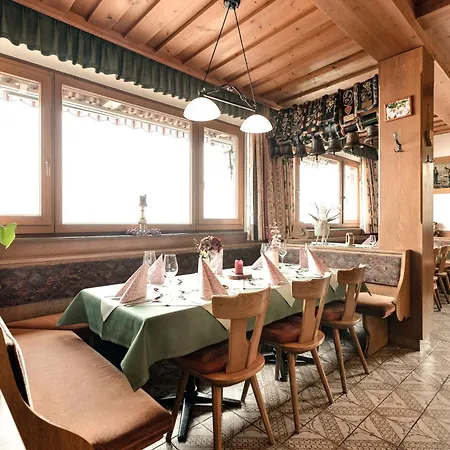 Gasthof Pension Berghof-2