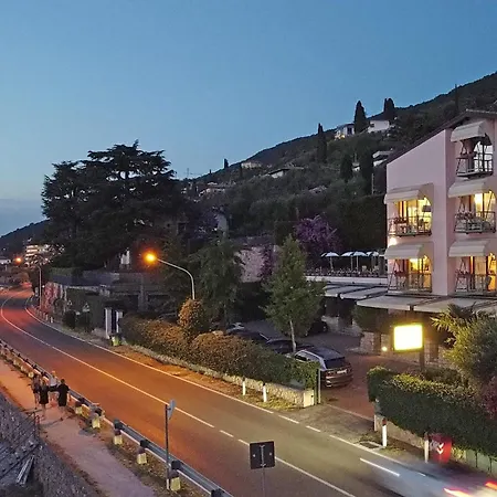 Hotel Villa Carlotta-2