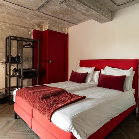 Bed, Bites&Business Hotel Rotterdam-3