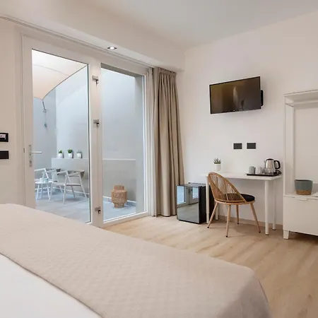Mem Lodge And Suite-3
