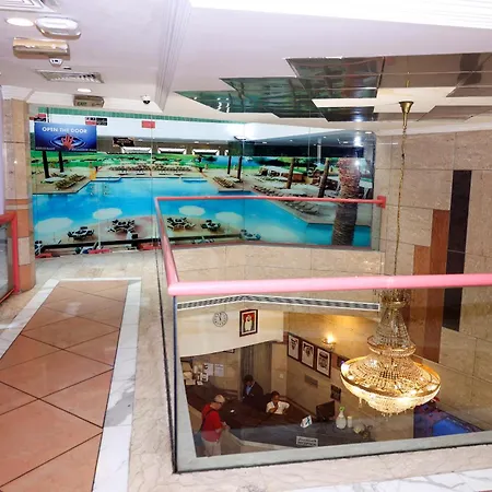 Queens Hotel Next Sabkha Bus Station-3