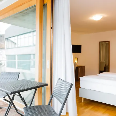 Hotel Kapeller Innsbruck-3