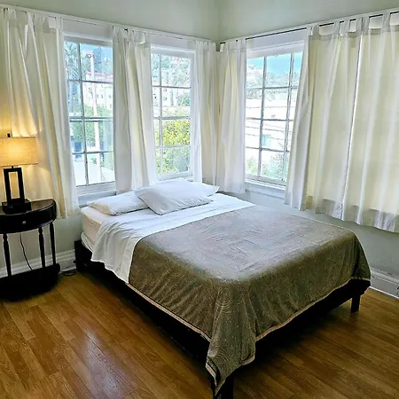 Orange Drive Hostel-2