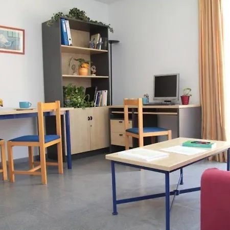Students Only- Residencia Universitaria Alberto Jimenez-2