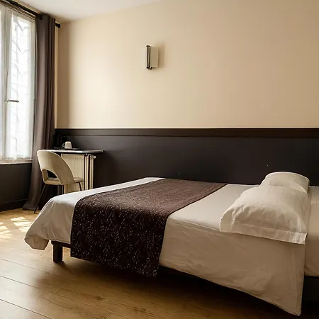 Hôtel des Bains 24h 7j Paris centre à 10 min-3