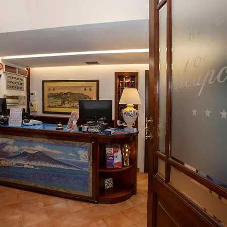 Hotel Neapolis-3